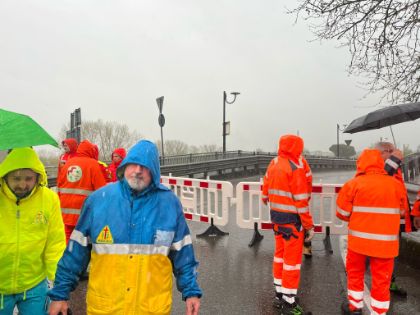 Chiusura ponte sull'Arno lungo la strada provinciale 6 tra Castelfranco di Sotto e Montopoli in Valdarno