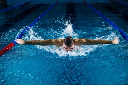 Lavori alla Piscina Comunale: gravi inadempienze.